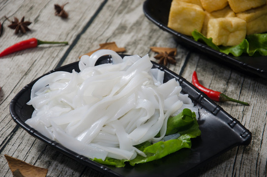 生粿條