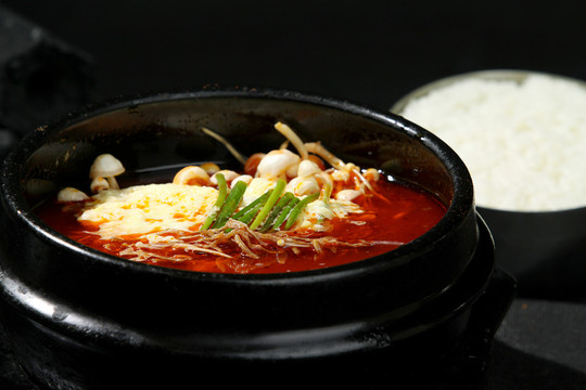 辣細(xì)絲牛肉湯