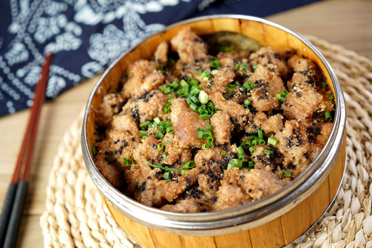 粉蒸肉