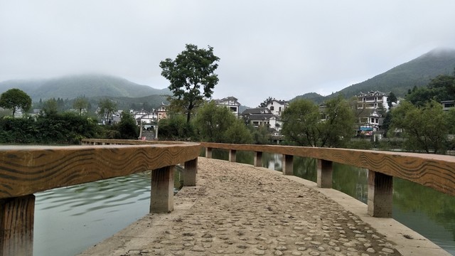 山水