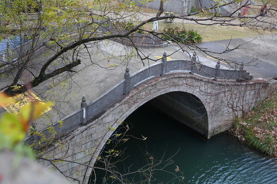 拱橋