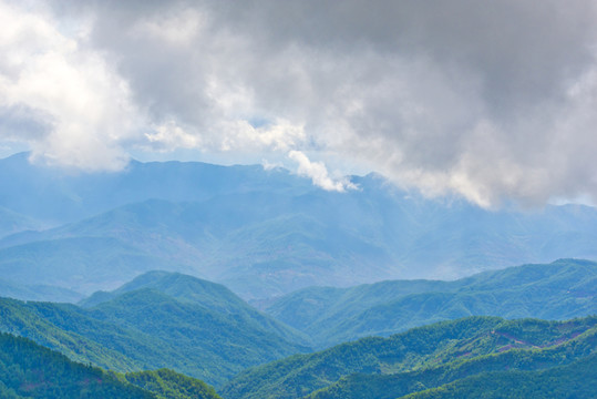 大山