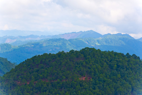 大山
