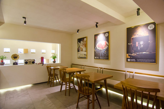文藝復(fù)古小吃店