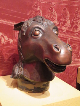 圓明園十二生肖馬首