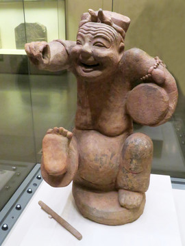 東漢擊鼓說唱俑