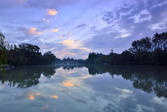 揚州瘦西湖日出