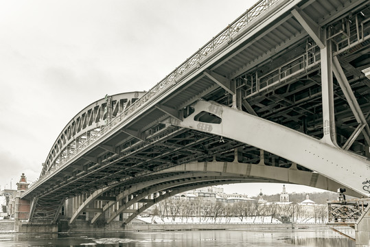 莫斯科河大橋
