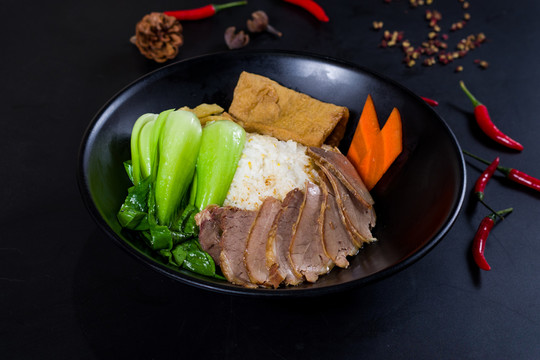 醬燒牛肉飯