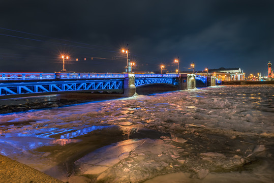 冬宮橋 夜景