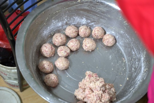 肉丸制作