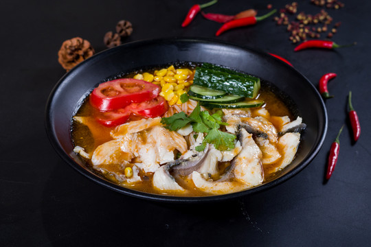 酸湯烏魚(yú)面