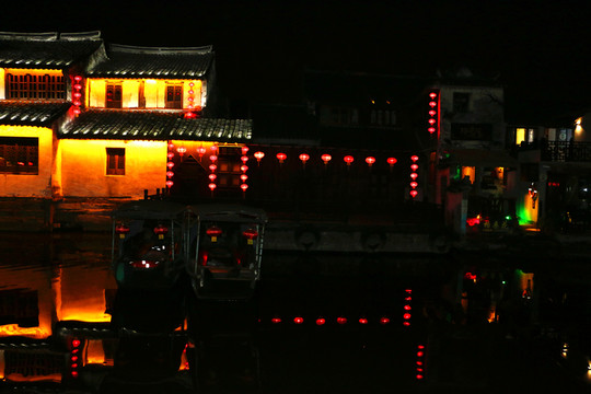 古鎮(zhèn)夜景