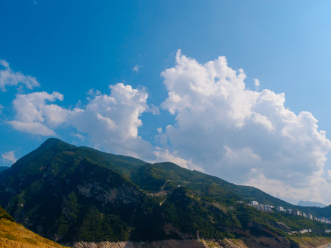 長(zhǎng)江三峽 長(zhǎng)江兩岸