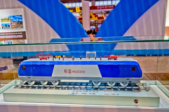 和諧號(hào)火車頭模型