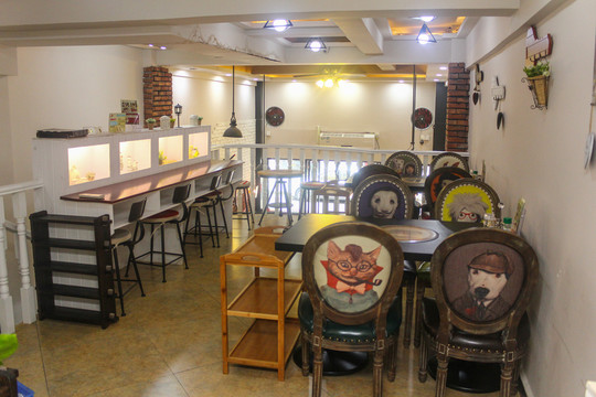 時尚餐飲店