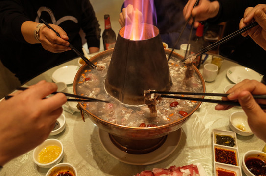吃火鍋