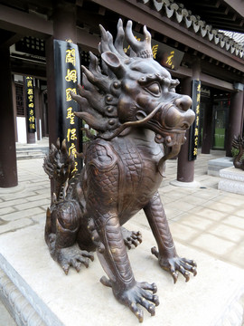 麒麟銅雕