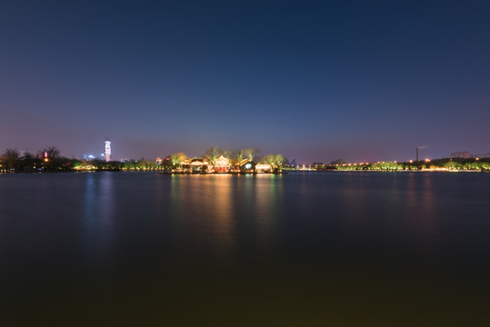 濟(jì)南大明湖夜景 （6）