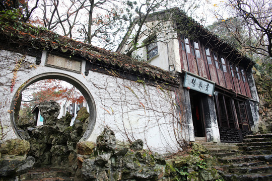 無錫惠山錫惠公園萬卷樓