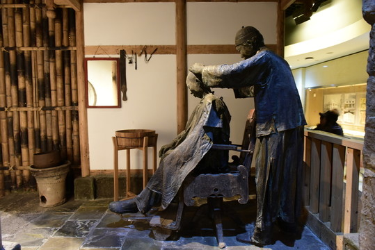 剃頭雕像