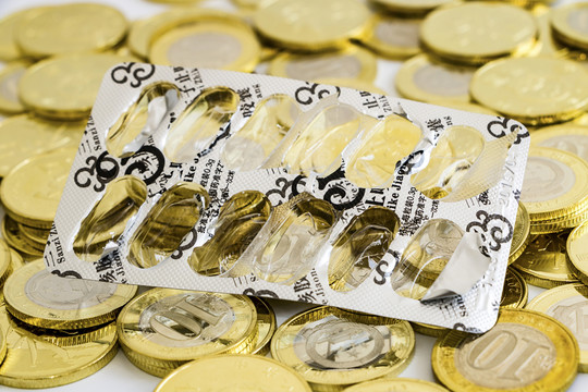 金錢 藥品