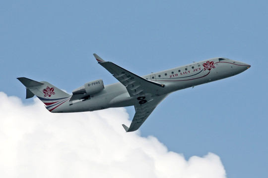公務(wù)機(jī) 起飛 中一航空