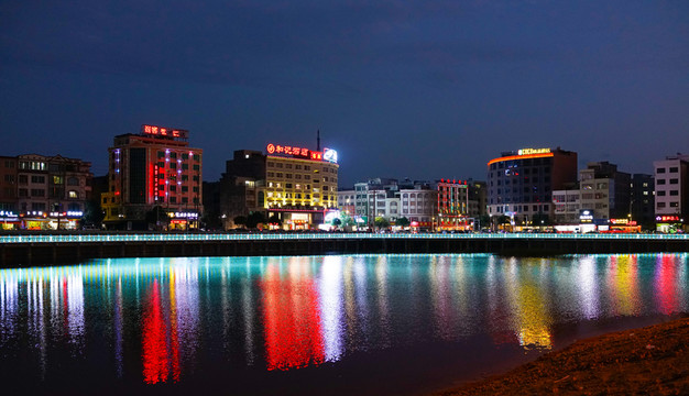 夜景 西湖公園 湖畔建筑