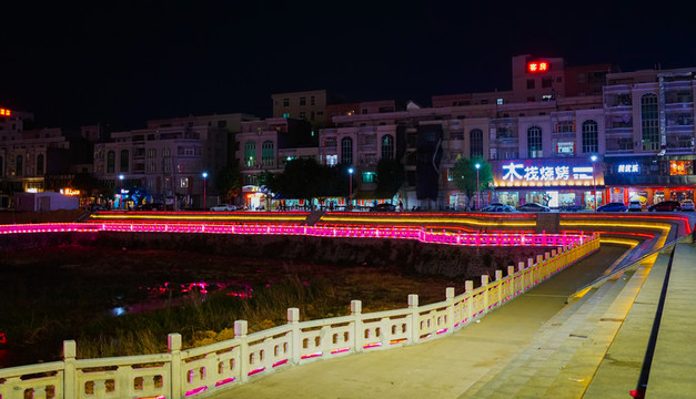 攔河 夜景 西湖公園