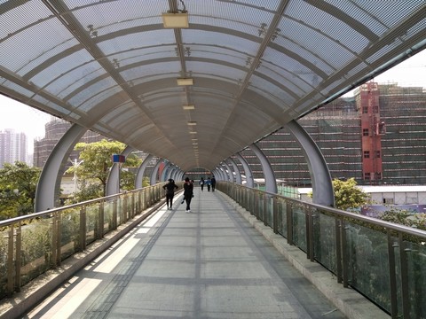 天橋