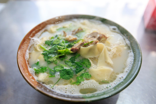 羊肉燴面