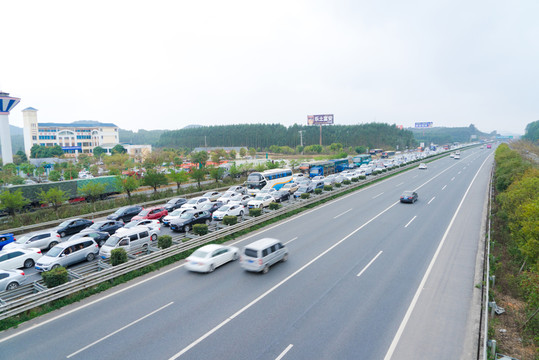 春運高速公路堵車塞車堵塞