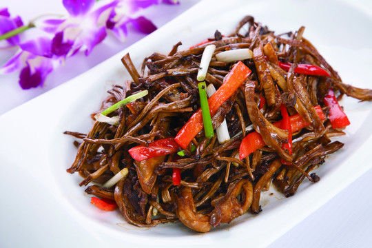 茶樹菇炒肚條