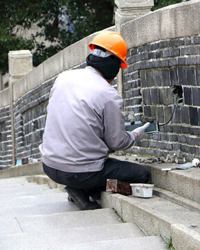 修路燈