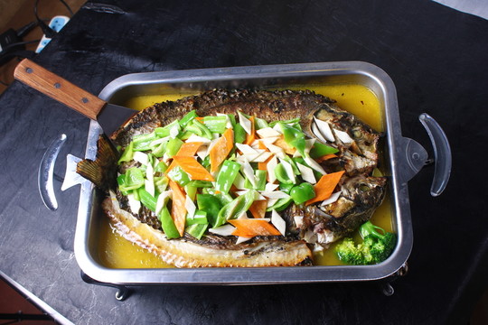 碳烤魚 鮑菇味