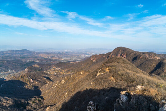 群山連綿