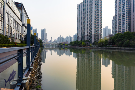 蘇州河沿岸