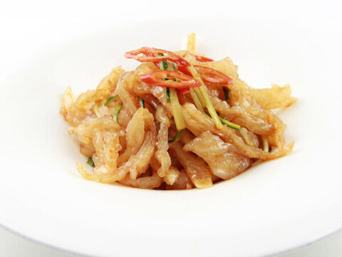 養(yǎng)生爽口魚唇