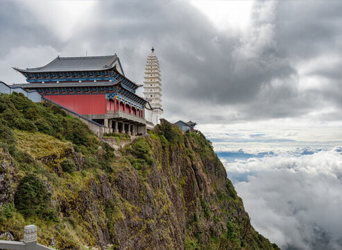 云南大理賓川雞足山