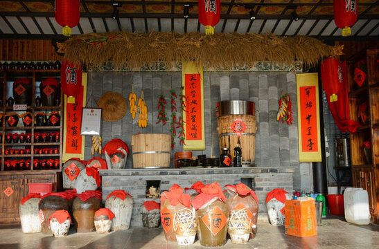 傳統(tǒng)酒坊酒缸