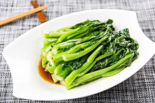 白灼菜心