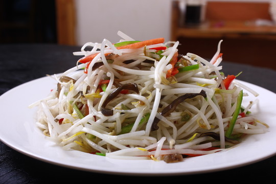 三絲豆芽