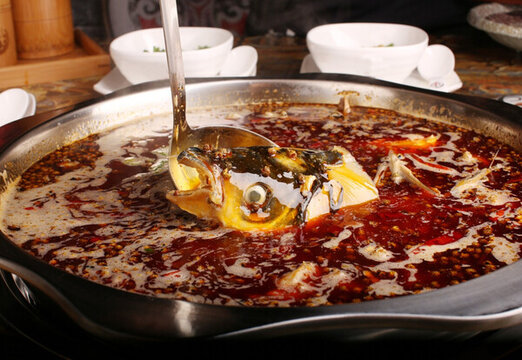 重慶魚頭火鍋