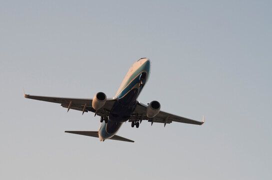 飛機(jī)