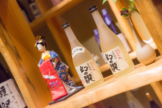 日式酒柜