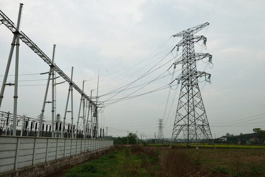 變電站 輸電線路 電力鐵塔 電