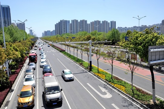 城市街道 人行天橋