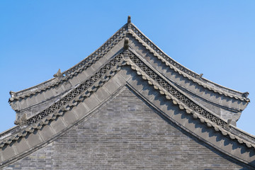 古建筑屋脊青磚灰瓦