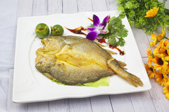 香煎黃花魚