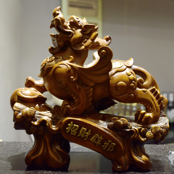 招財辟邪 神獸木雕